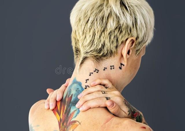 儿童青少年心理疏导中心：儿子不听话纹身了怎么教育